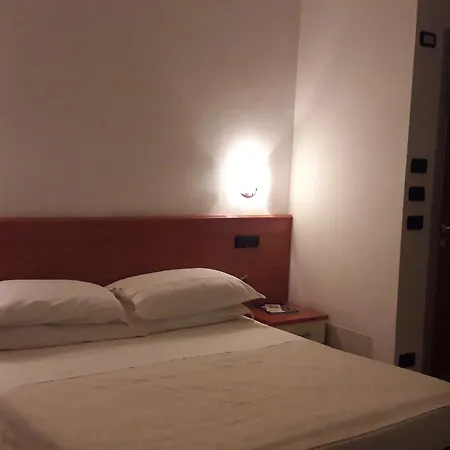 Hotel Azzurra Paratico